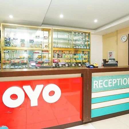 Oyo 277 Rukotel Near Rsu Adi Husada Undaan Kota Surabaya Luaran gambar