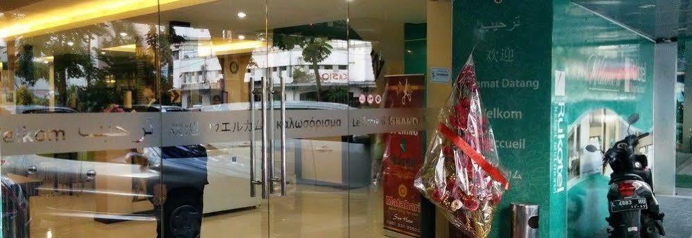 Oyo 277 Rukotel Near Rsu Adi Husada Undaan Kota Surabaya Luaran gambar