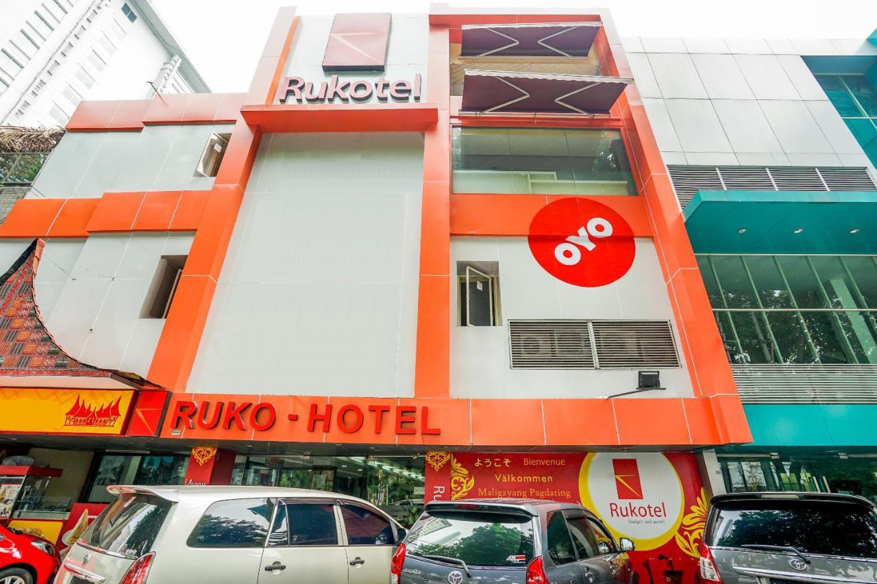 Oyo 277 Rukotel Near Rsu Adi Husada Undaan Kota Surabaya Luaran gambar